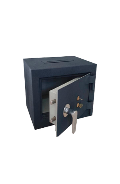 CAJA FUERTE CO-30R Usos: ◊Ideal para negocios con espacio reducido, puede ingresar sobres o billetes demanera directa. Medidas: ◊Externa: 30cm (alto) x30cm (frente) x30cm (fondo)